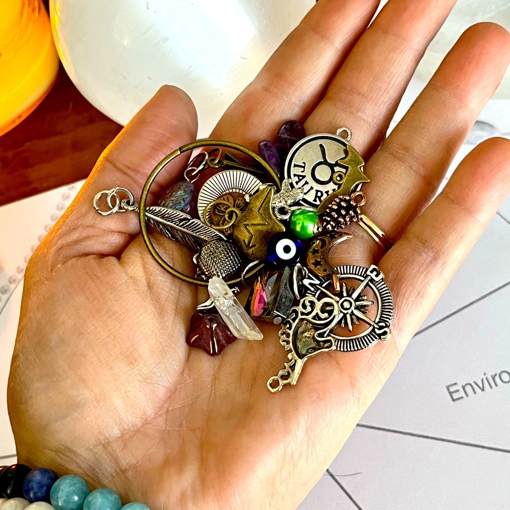 Charms for divination charm casting, 20+ charms only